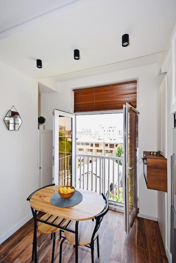 Magical Studio at Republic Square Apartment Erevan Exterior foto
