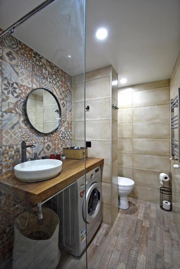 Magical Studio at Republic Square Apartment Erevan Exterior foto